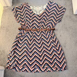 4 for $20 🌺 dress with chevron pattern